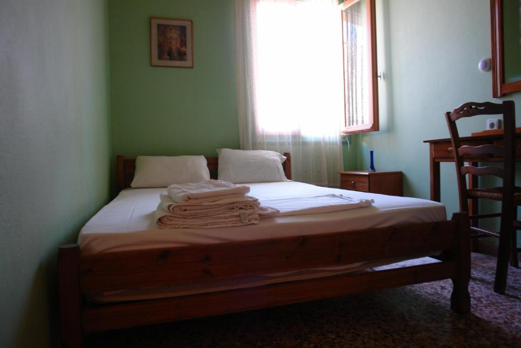 Earini Rooms And Apartments Chania  Cameră foto